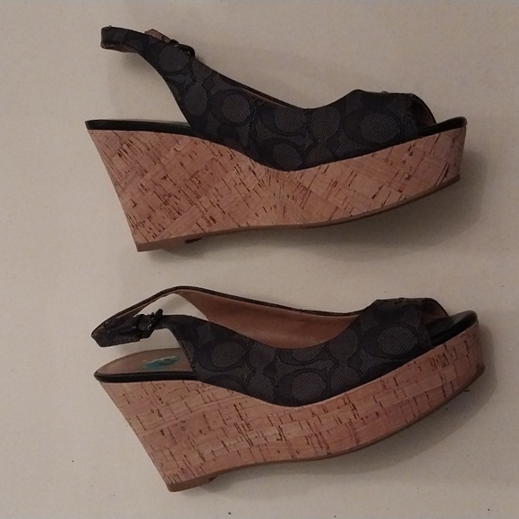 Coach Women's Sz 8B Ferry Black Sling Back Open Toe Sandal Wedge Monogram logo - Picture 4 of 7